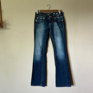 26 Miss Me jeans